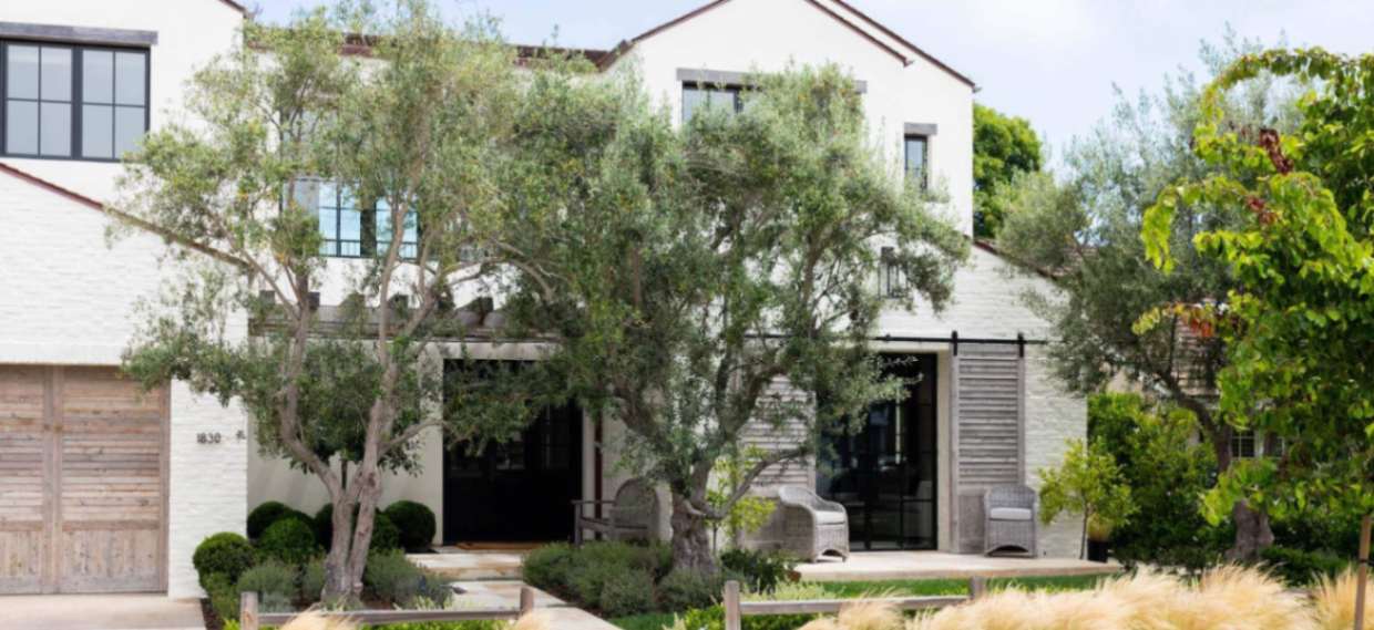 The Role of a Front Yard in a Home