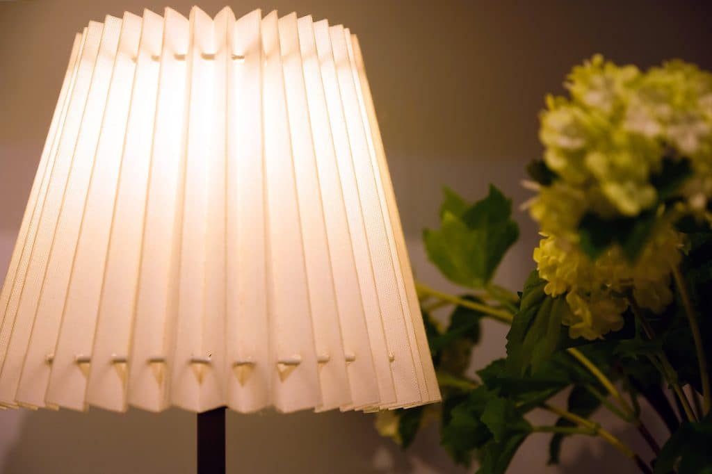 from pinch to knife edge pleats min